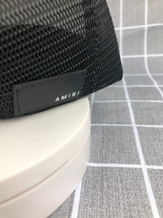 Gorra Amiri Negra Estrellas