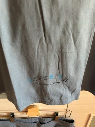 Conjunto Hoodrich Camiseta y Pantalón Corto