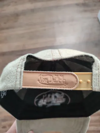 Gorra Von Dutch Beige