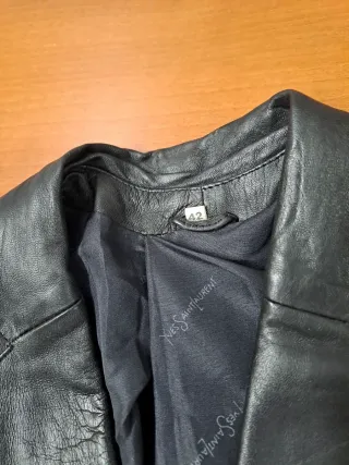 Chaqueta Cuero Vintage Yves Saint Laurent Mujer