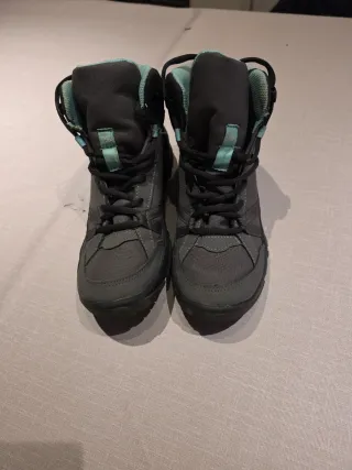 Botas de Montaña Quechua Talla 37