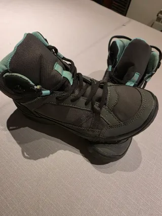 Botas de Montaña Quechua Talla 37