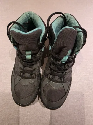 Botas de Montaña Quechua Talla 37