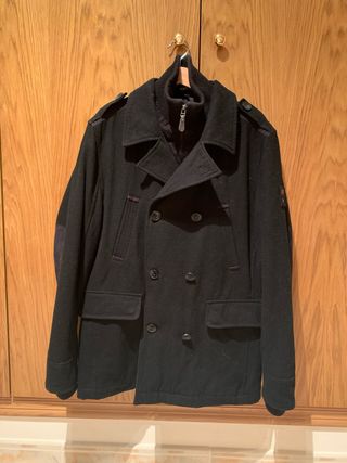 Abrigo negra doble botonadura