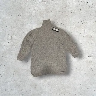 Jersey Invicta cuello alto beige/gris