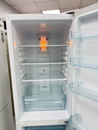 Nevera Daewoo No Frost 1.85m x 60cm