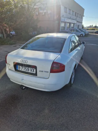 Audi A6 2000
