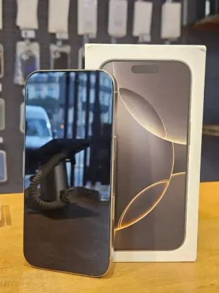 IPHONE 16 PRO 256GB TITANIUM NATURAL 100% BATERÍA