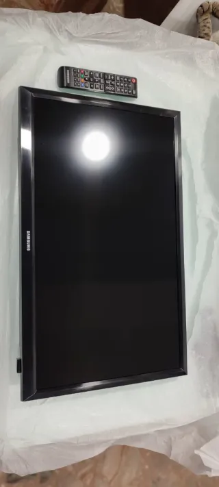 Samsung T24E310EX Monitor TV 24