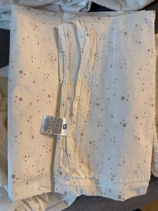Conjunto sábanas mini cuna estrellas