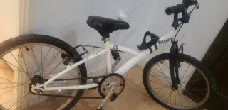 Bicicleta Blanca BTWIN