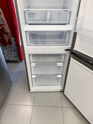 Nevera Samsung Nueva 2m x 60cm con Tara