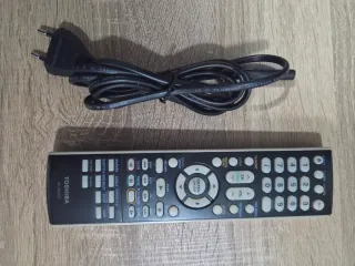 Tv Toshiba Model 22DV61555 con DVD incorporado.