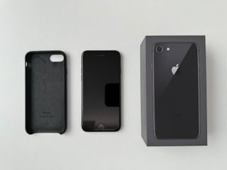 iPhone 8 Gris Espacial 64 GB