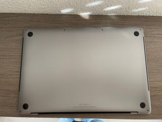 MacBook Pro 2018 Touch Bar Plata