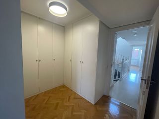 Casa pareada en alquiler en Piovera - Conde Orgaz en Madrid