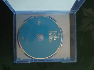 Blu-ray La Bella y la Bestia y El Rey León Disney