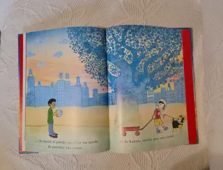 Wonder. Todos somos únicos / We're all Wonders ...