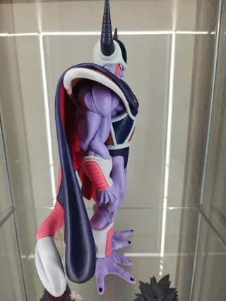 Figura de King Cold Ichiban Masterlise. Como nuevo