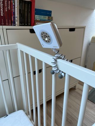 Vigilabebés Miniland