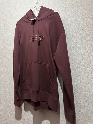 Sudadera Nike SB Morada Bordada