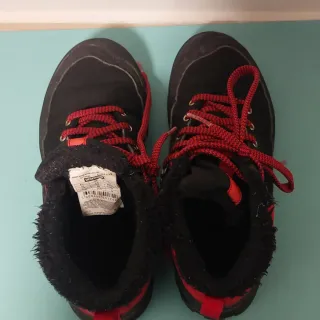 Stivali da montagna Decathlon taglia 34