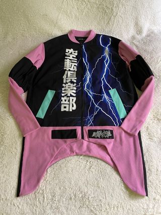 Chaqueta larga con estampado de rayo