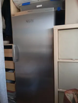 Congelador Vertical Savoid No Frost