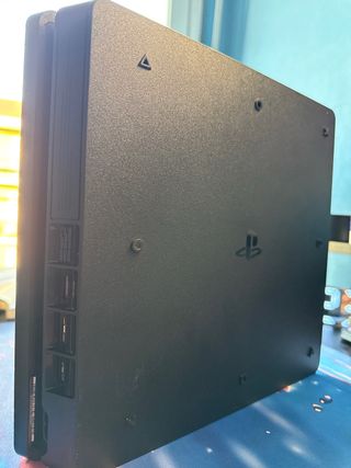 Ps4 Slim Sony Nera 500gb + 6 giochi