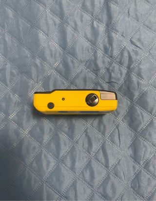 Vivitar Mariner Fotocamera Analogica 35mm gialla