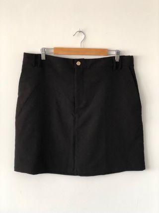 Minifalda negra Encuentro
