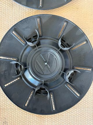 Tapacubos VW Crafter 16 (4 unidades)