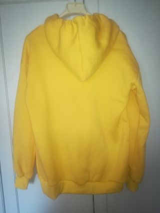 Sudadera amarilla