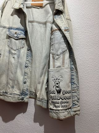 Chaqueta Vaquera Desgastada Pull&Bear