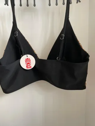 Top bikini de lentejuelas dorado y negro