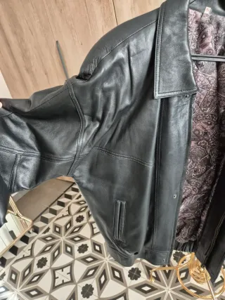 Giubbotto in pelle vintage da uomo nero