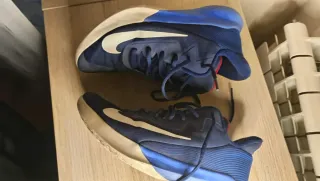 Zapatillas Nike Azules y Blancas