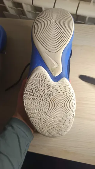 Zapatillas Nike Azules y Blancas