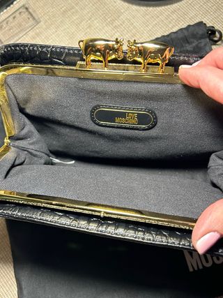 Bolso Love Moschino Piel Negra Cocodrilo