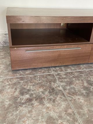 Mueble TV madera marrón