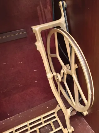 Máquina de coser Alfa clásica