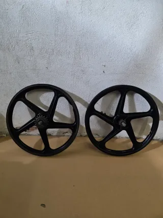 Llantas de palos STAR X NEGRAS