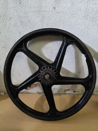 Llantas de palos STAR X NEGRAS