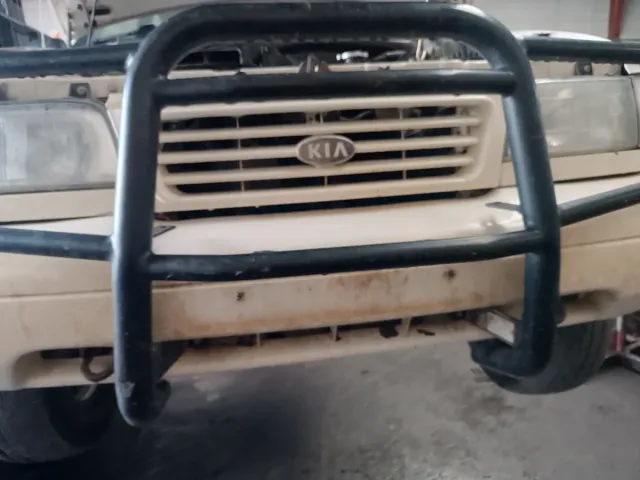 Defensa Delantera Kia Sportage 97-01