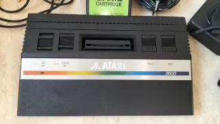 Consola Atari 2600 con Caja Original