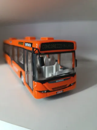 Autobús urbano 1:50