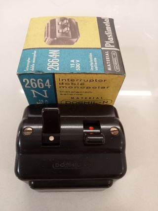 Doble interruptor antiguo