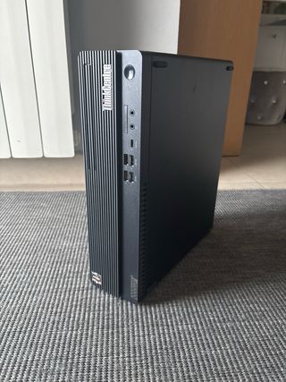 Lenovo ThinkCentre PC Desktop Nero Grigio