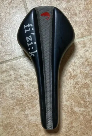 Sillín Ciclismo Fi'zi:k Negro