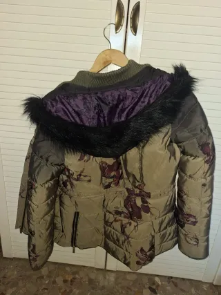 Cazadora Desigual floral mujer